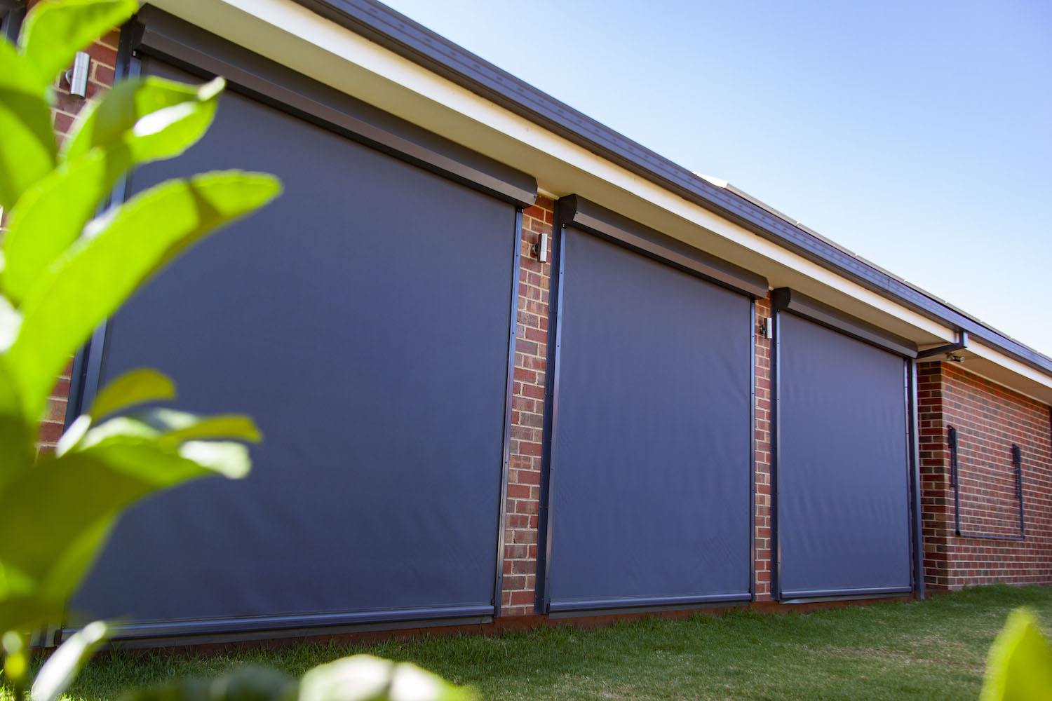 quality motorised outdoor blinds