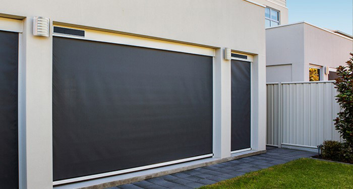 motorised outdoor blinds